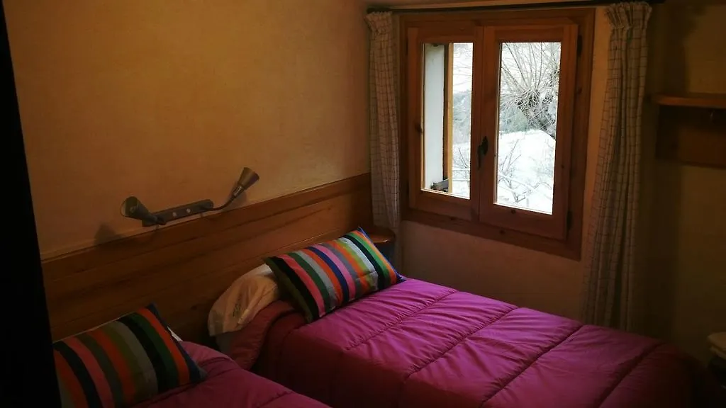 Country house Cal Pastor Guest House Oden
